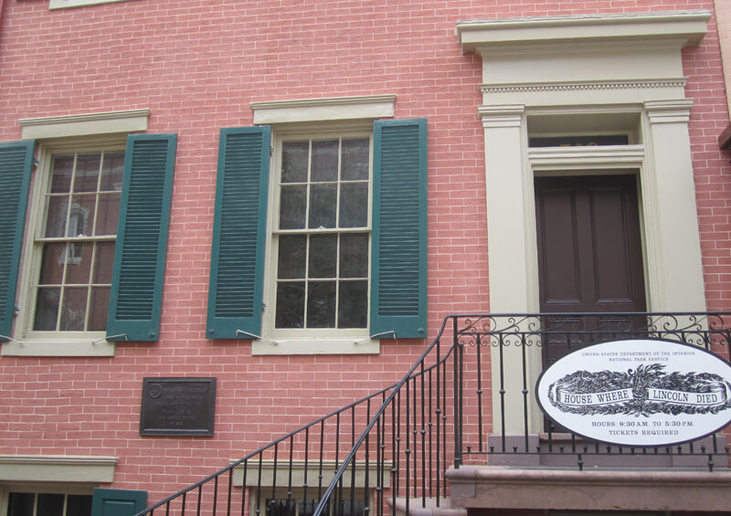 fords theatre front view