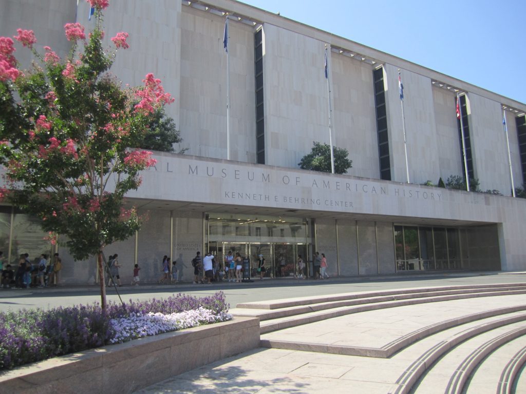 WHAT TIME DOES NATIONAL MUSEUM OF AMERICAN HISTORY OPEN visual data 8