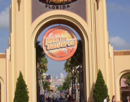 universa-florida-entrance